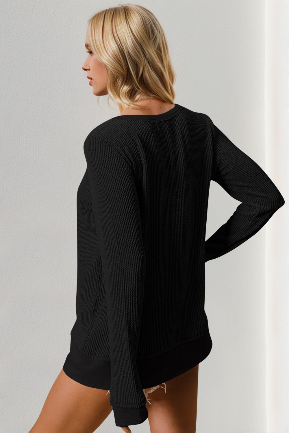 Corded Rib Thumbhole Cuff Round Neck T-Shirt